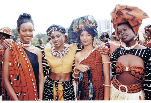 Gabonese Traditional Wedding Styles – D&D Clothing