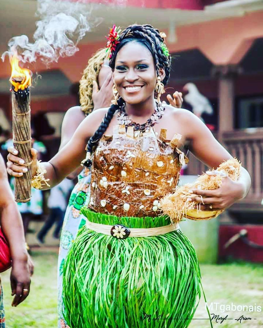 africa fashion house traditional wedding dresses African Wedding: 17 African Traditional Wedding Dresses Afroculture.net