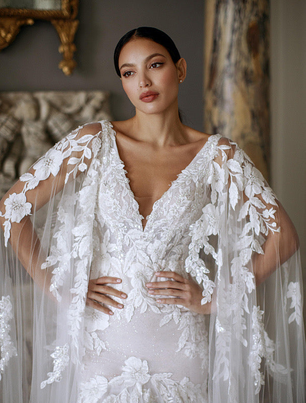 A-Line Wedding Gown With Lace | Wedding Gowns XL / White