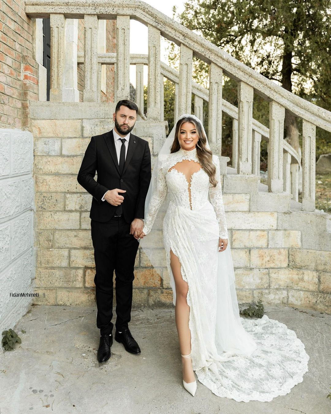 Bareerah Luxury White Wedding Dress – D&D Clothing