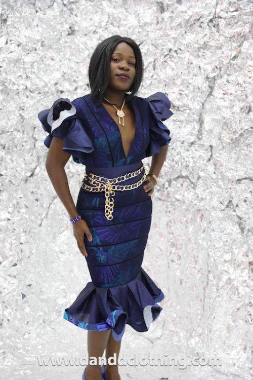 D&D Blue Dress With Gold Belt L / Blue D&D Blue Dress With Gold Belt L / Blue