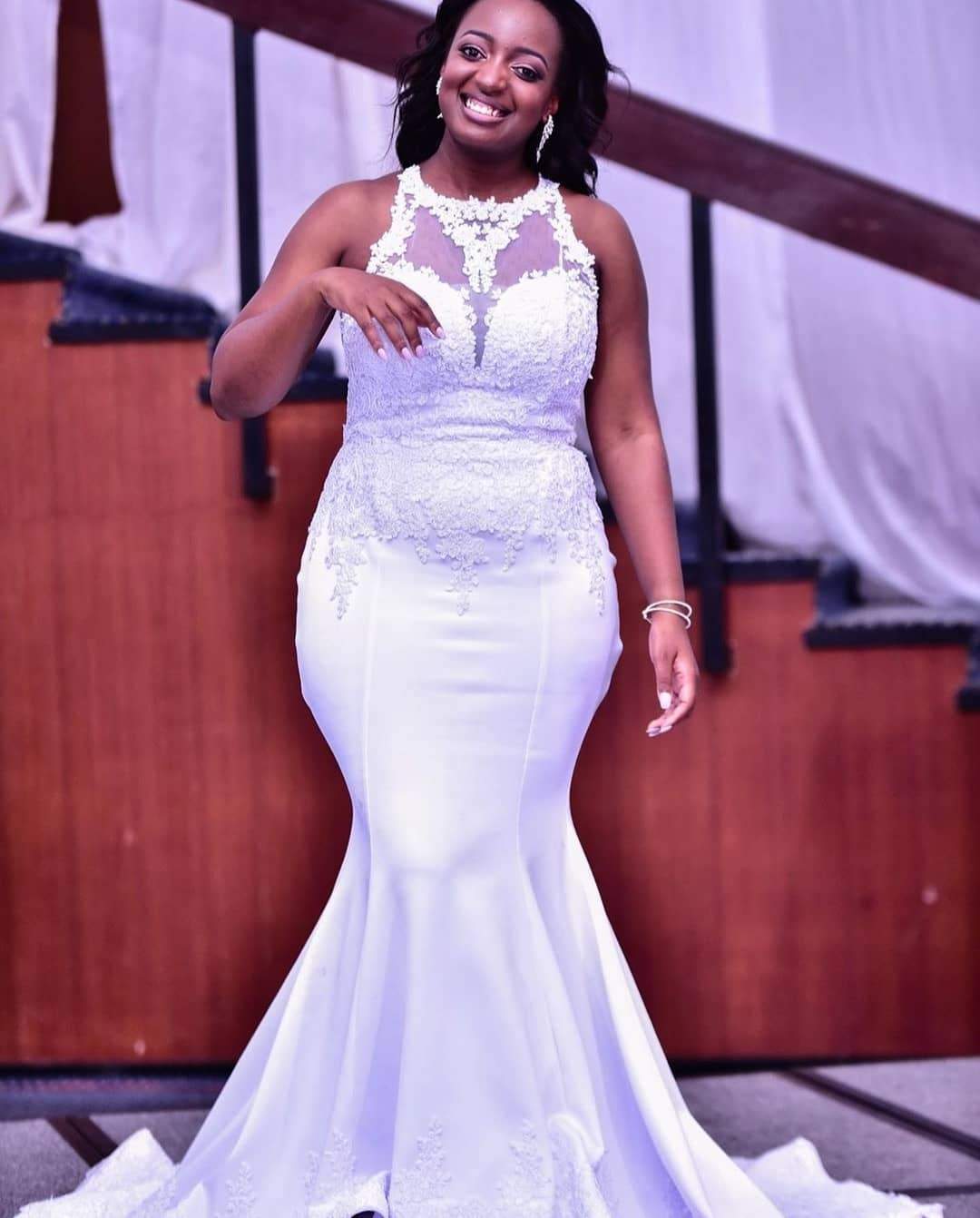 Mermaid Plus Size Wedding Gown With Raffles X / Satin / White Mermaid Plus Size Wedding Gown With Raffles X / Satin / White