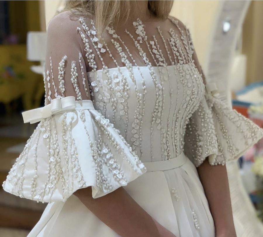 Wedding Dress With Beads and Flowers – D&D Clothing