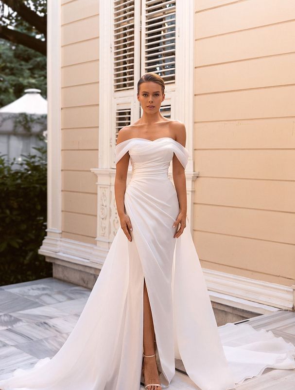 Sophisticated White Wedding Dress| Wedding Gowns XXXL / White / Satin Sophisticated White Wedding Dress| Wedding Gowns XXXL / White / Satin