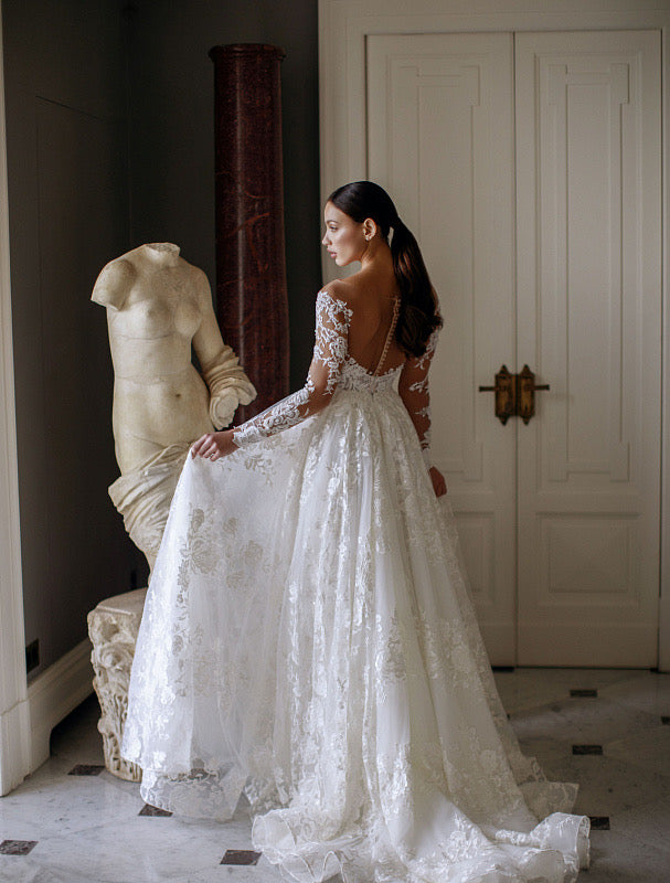 Princess White long Sleeves Sparkly Ball Gown White Wedding Dress