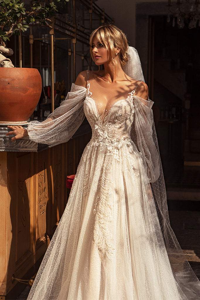 Barbie Wedding Dress With Puffy Sleeves - Main Image