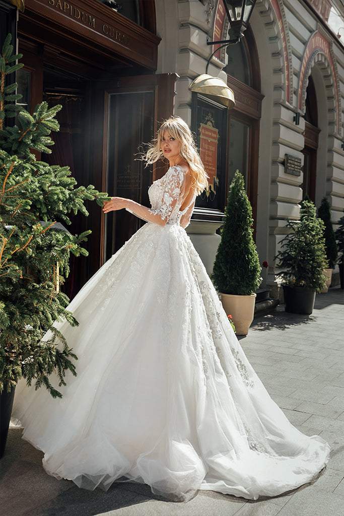 Snowbound Wedding Dress | Wedding Gowns  D&D Clothing