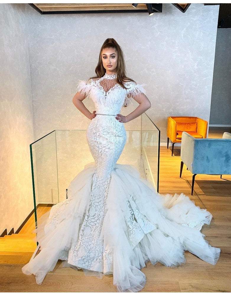 Mermaid Wedding Gown | Latest Mermaid Wedding Gowns with Fur XXL / Lace / White Mermaid Wedding Gown | Latest Mermaid Wedding Gowns with Fur XXL / Lace / White