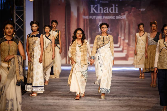 Indian Online Fashion Industry Grows By 51% In FY-21, According To Report