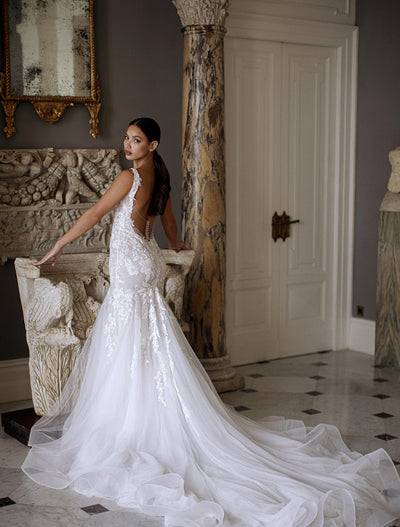 Romina Elegant V-Neck White Wedding Dress