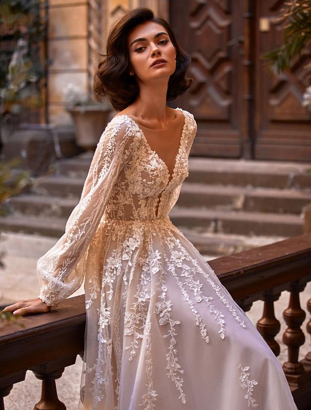 Oakleigh Elegant Long Sleeves White Wedding Dress