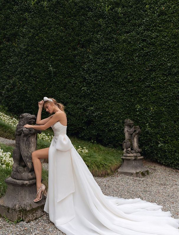 Estrella  Beautiful Off-Shoulder White Wedding Dress
