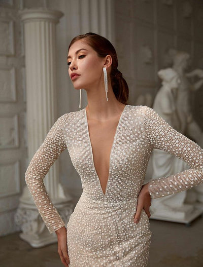 Hadleigh Elegant V-Neck Long Sleeves White Wedding Dress