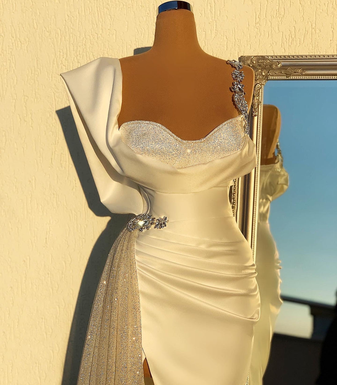 Hypnotizing White Wedding Dress