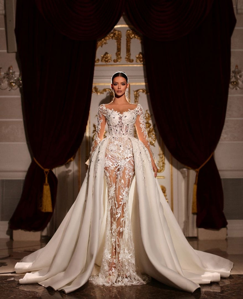 white wedding dress with gold embroidery Bizarre Dress| Wedding Gowns XXL / White / Satin L.L. Bean Boots, Monogrammed EP07851DN08 Rhea balances tradition and Size:FR 52