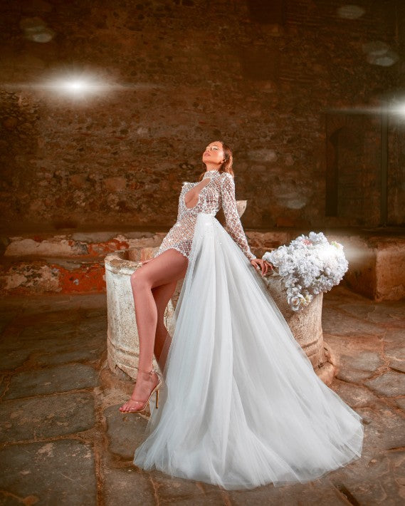 Alivia Elegant Short White Wedding Dress XXL / White Alivia Elegant Short White Wedding Dress XXL / White