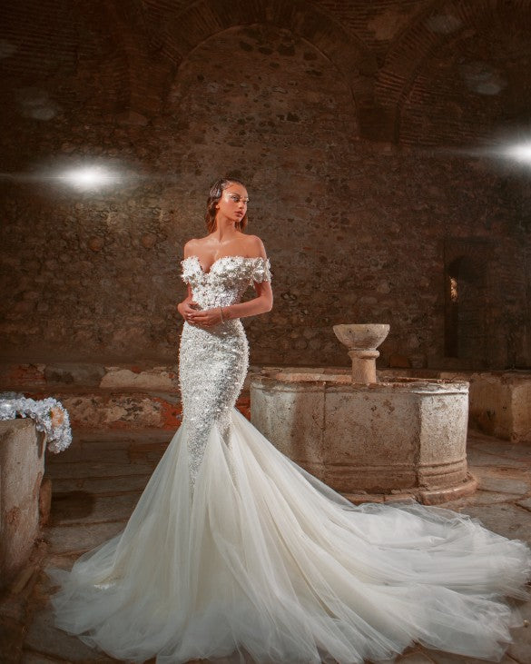 Aliyah Elegant Off-Shoulder White Wedding Dress