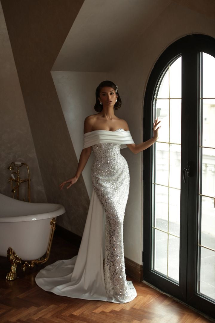 Amayah Elegant Off-Shoulder White Wedding Dress MADE TO MEASURE / White