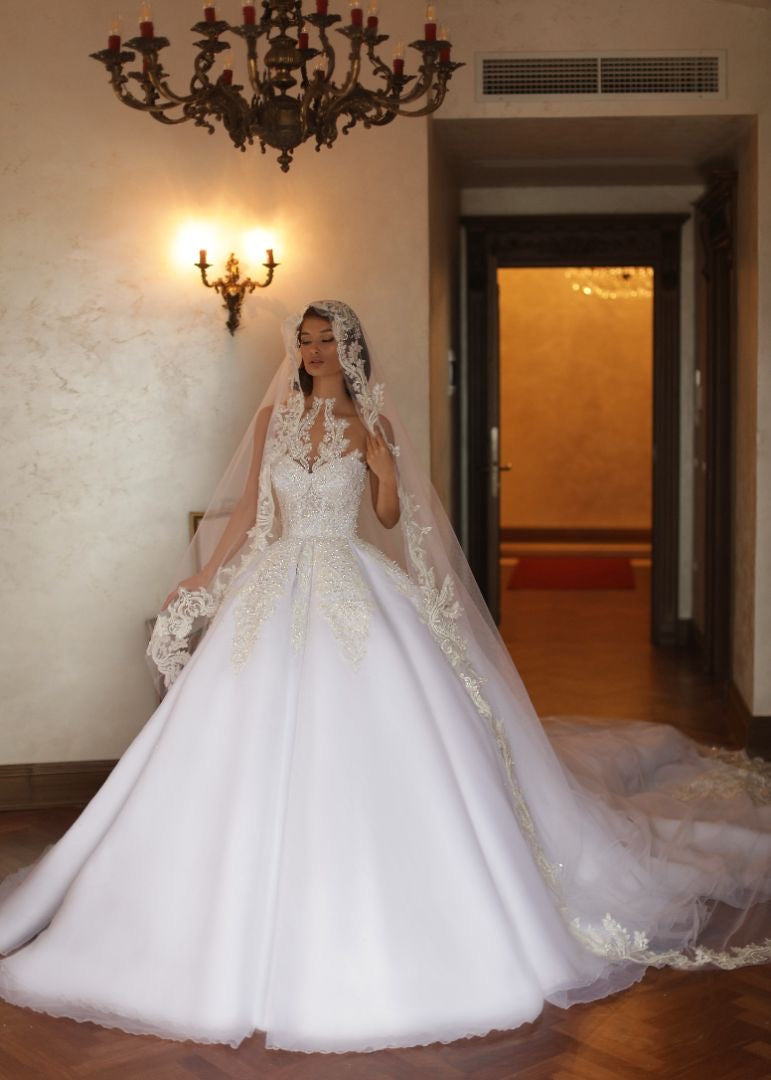 Amelia Elegant White Wedding Dress