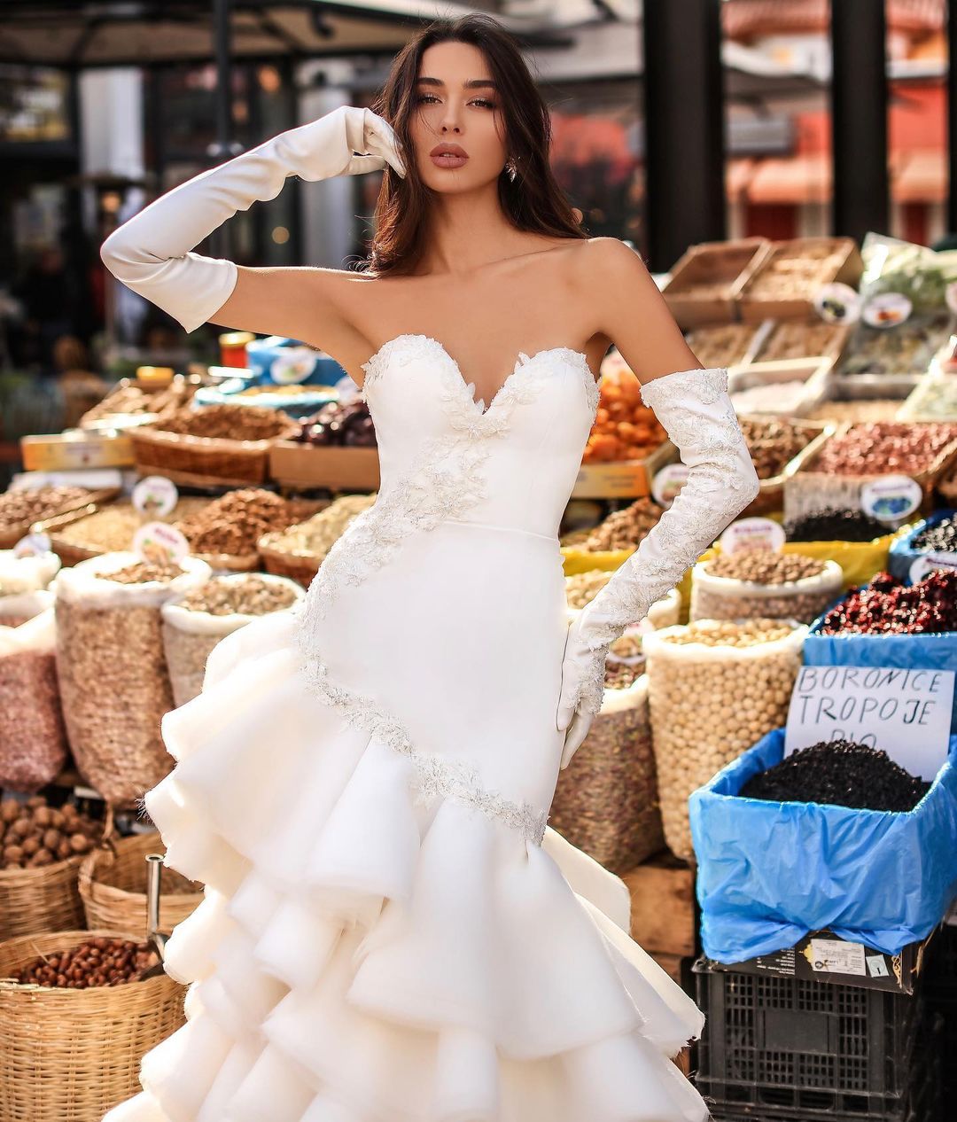 Farahnaz Luxury White Wedding Dress