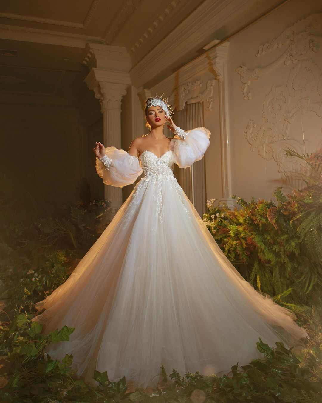 Elanna Luxury White Wedding Dress XS / White Elanna Luxury White Wedding Dress XS / White