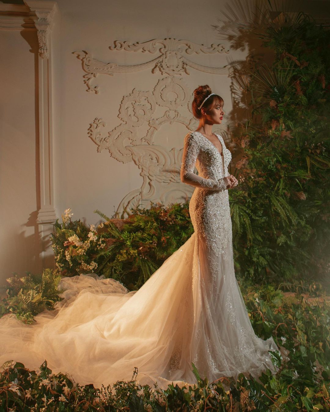 Eleanor Luxury White Wedding Dress