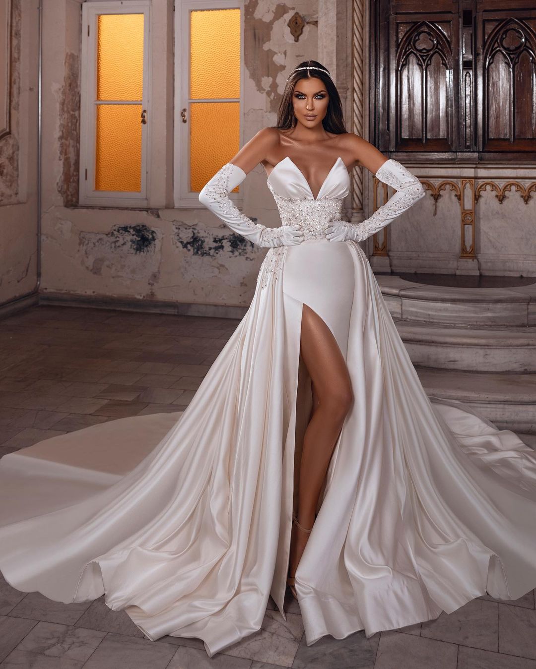 Eleora Beautiful Wedding Dress