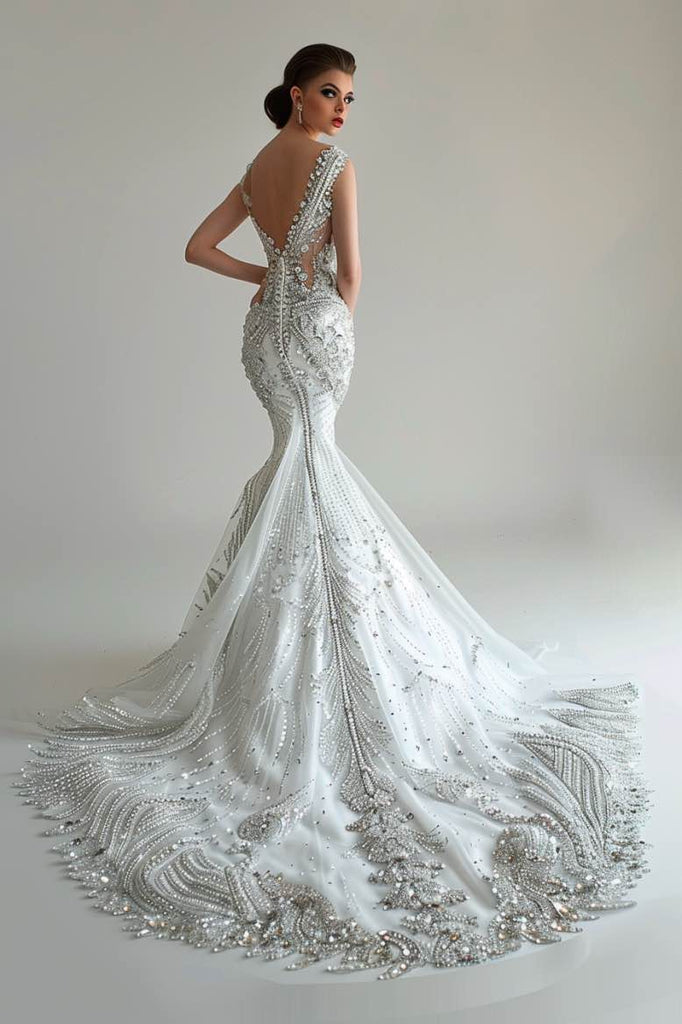 Beatrix Luxurious Princess Backless White Mermaid Gown Wedding Dress M / White