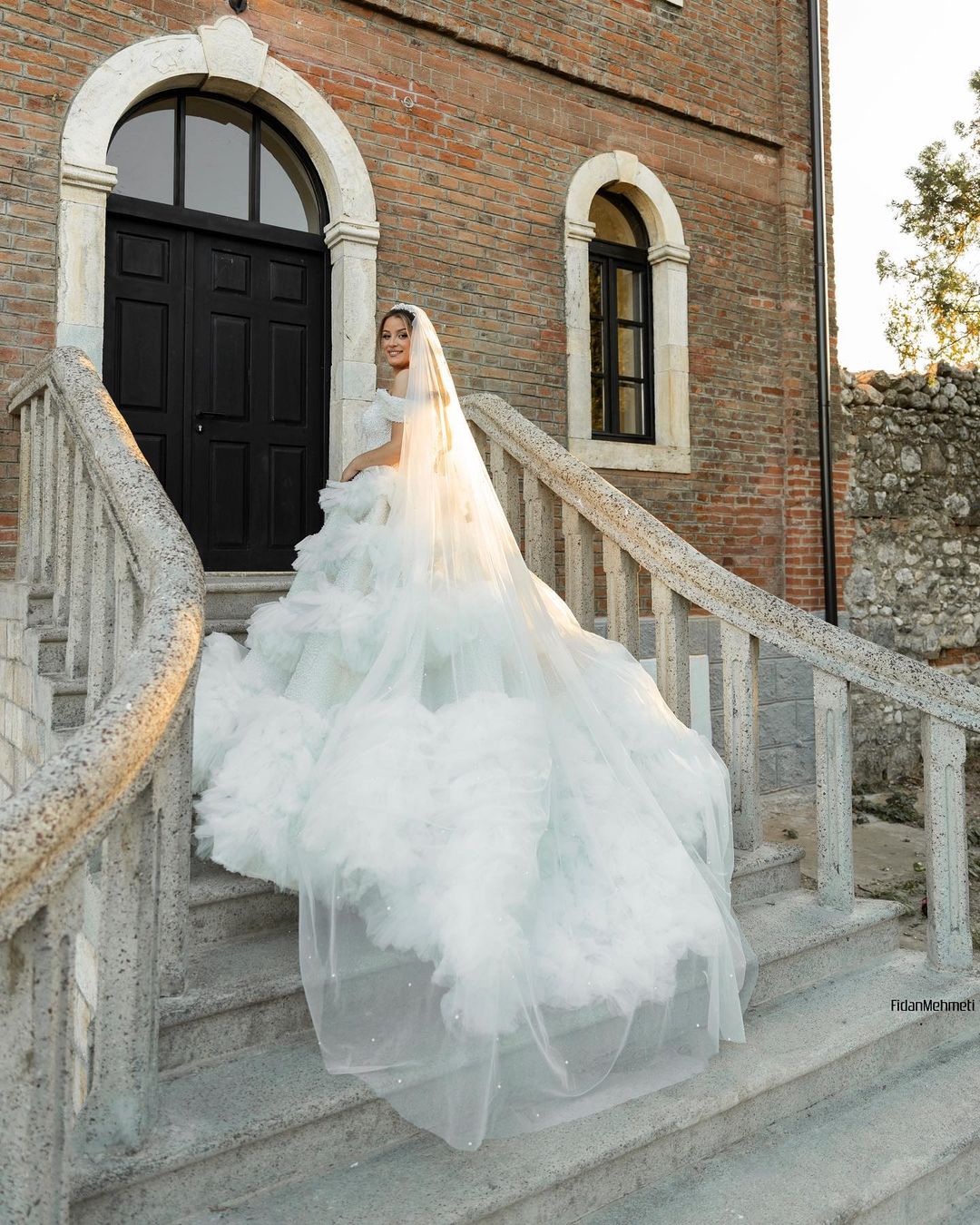 Bareera Beautiful Wedding Dress – D&D Clothing