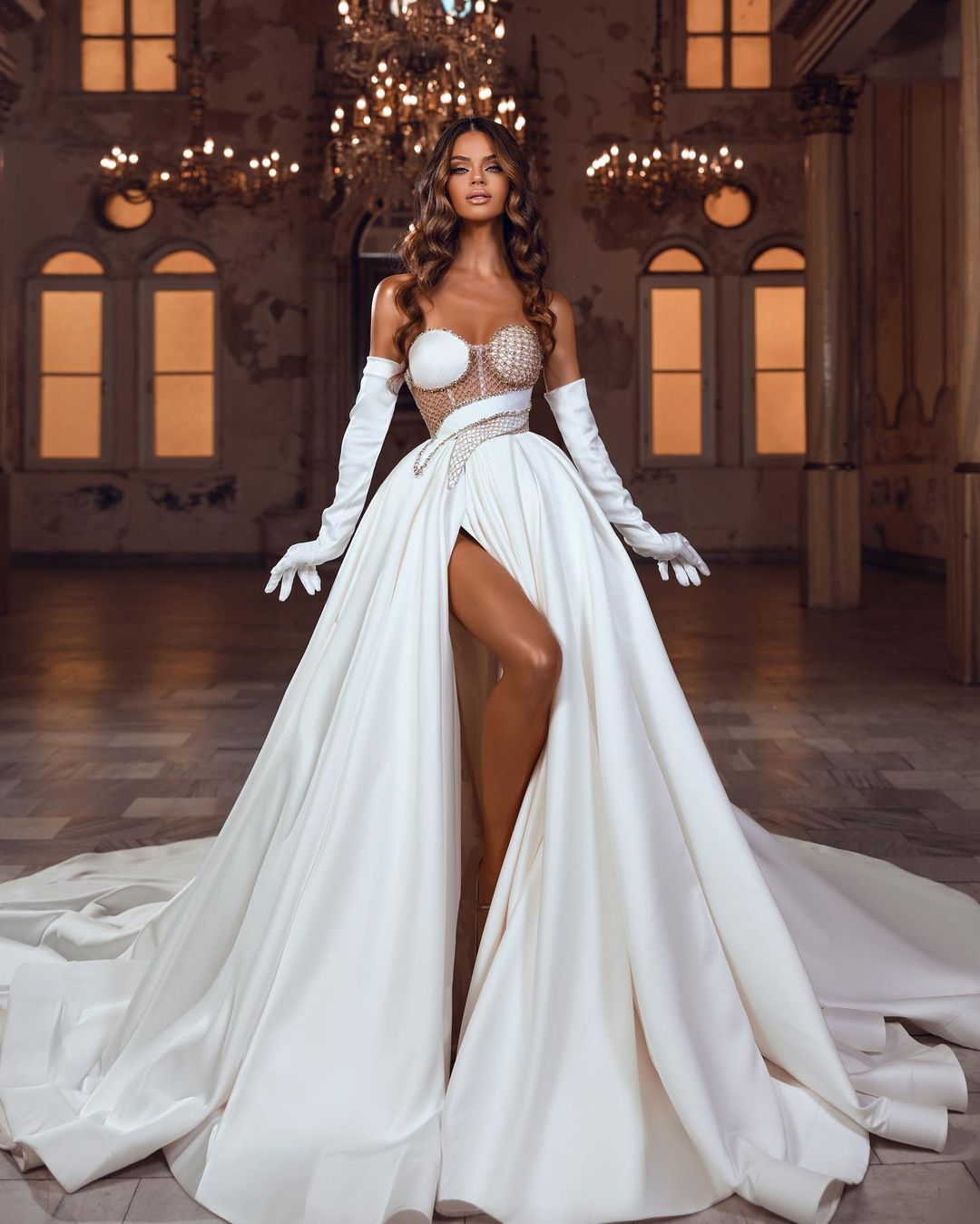 Dahlia Luxury White Wedding Dress