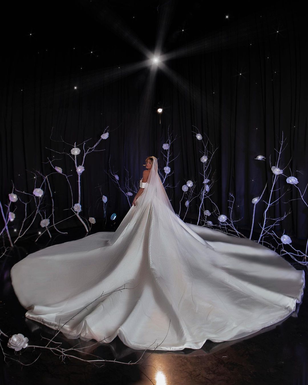 Carling Luxury White Wedding Dress
