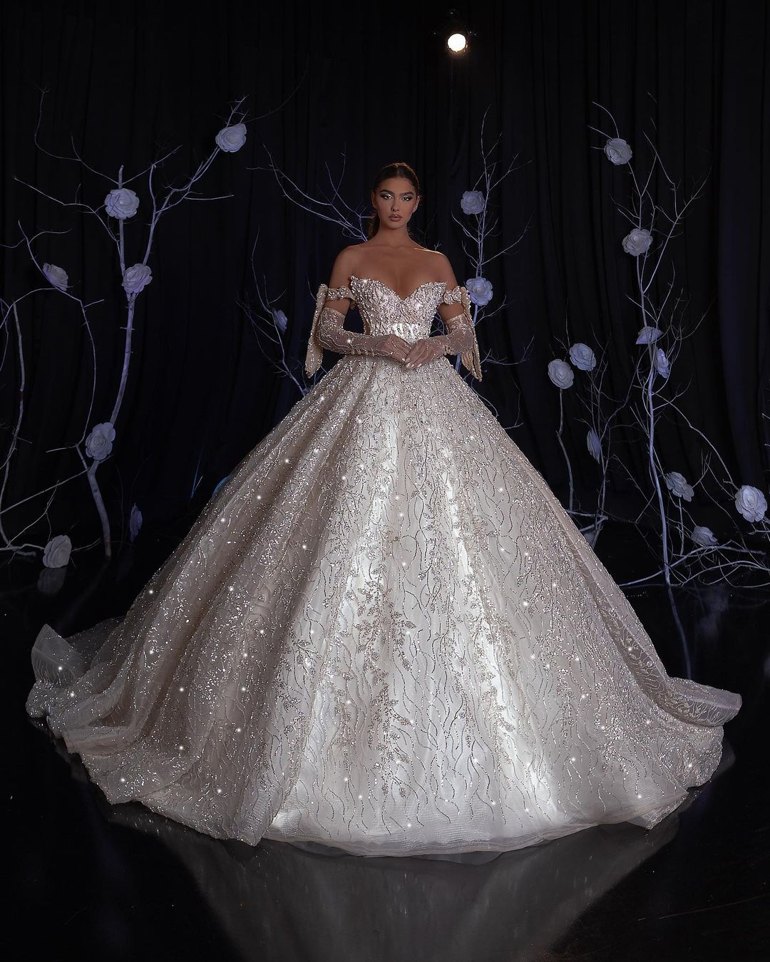 Carissa Elegant Wedding Dress – D&D Clothing