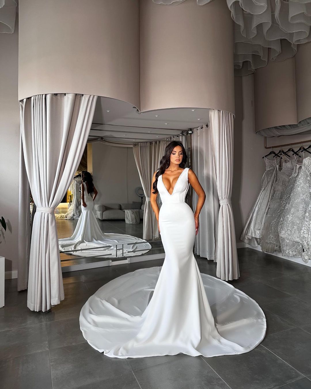 attractive wedding dresses Daari Beautiful Wedding Dress M / White main image 0