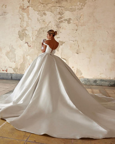 Aaliya Luxury White Wedding Dress