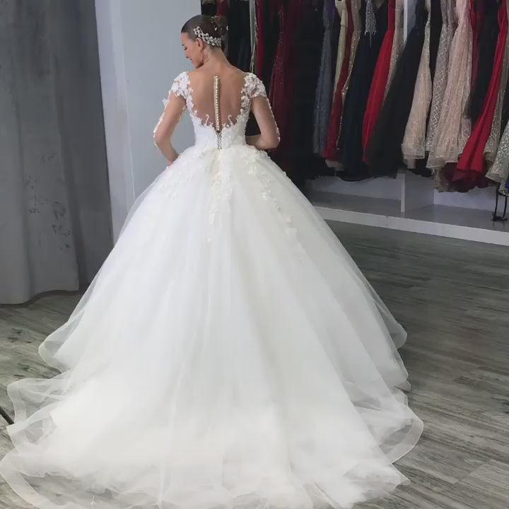 Ekantika Luxury White Wedding Dress