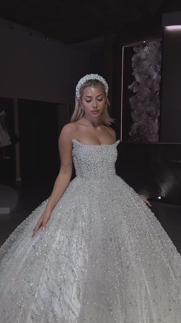 Eva Beautiful Wedding Dress