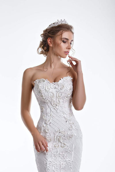 Mermaid Off-White Wedding Gown-Classic Elegant Gowns,Mermaid,Royal Wedding Dresses