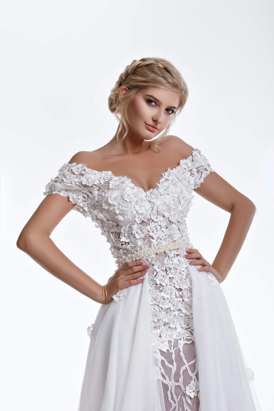 Elina Off-White Wedding Gown Flowers-Classic Elegant Gowns,Detachable,Royal Wedding Dresses,White