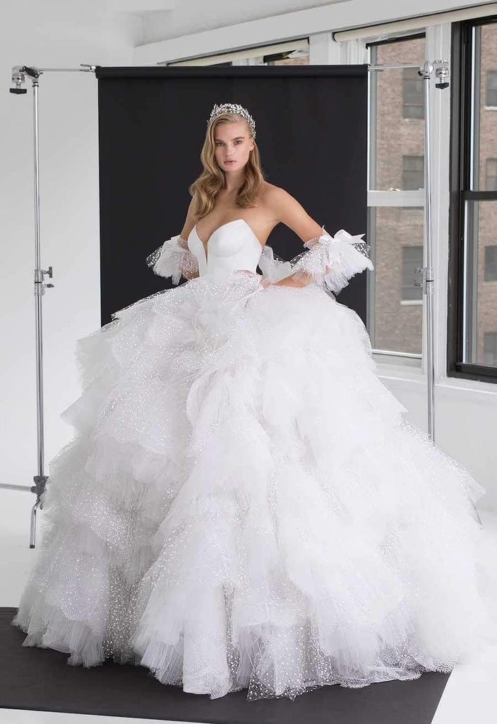 White Puffy Ball Princess wedding gown XXXL / White White Puffy Ball Princess wedding gown XXXL / White