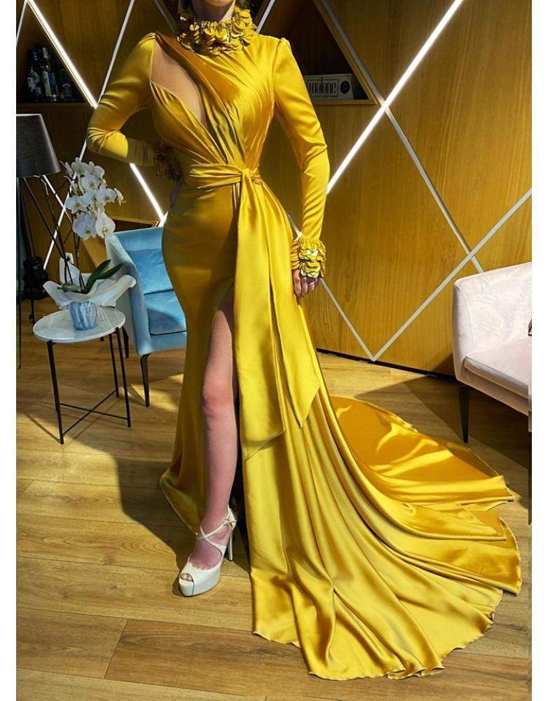 Luxury Mustard Evening Gown With High Slit M / Yellow / Silk Luxury Mustard Evening Gown With High Slit M / Yellow / Silk
