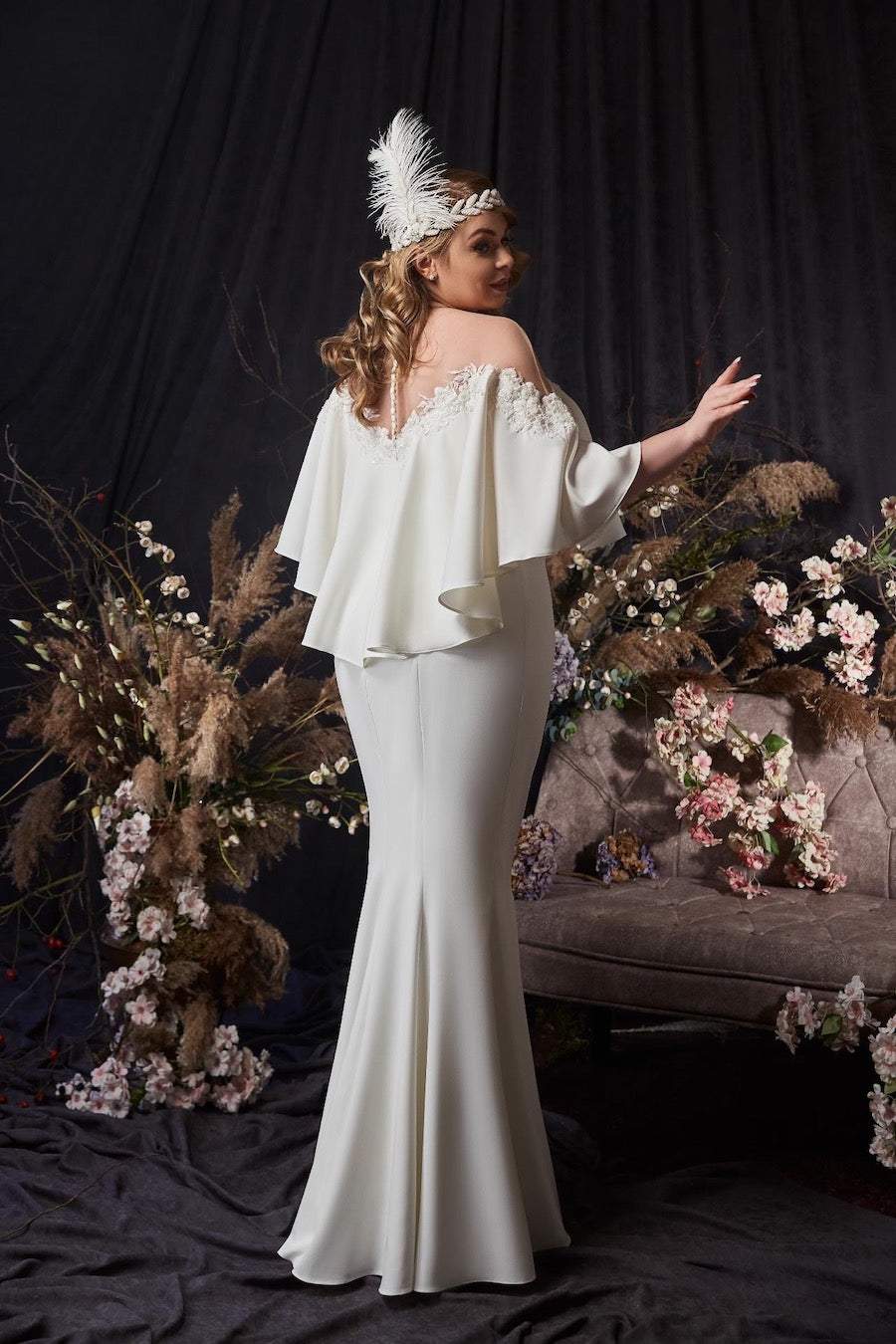 elegant queen dresses Long A-Line Formal Dress with Long-Sleeve Lace Bodice Champagne / 3XLarge