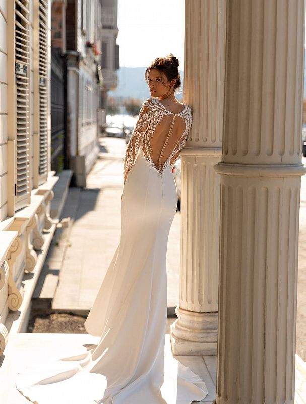 Slim White Wedding Dress-danddclothing-Classic Elegant Gowns,Mermaid,Royal Wedding Dresses,White