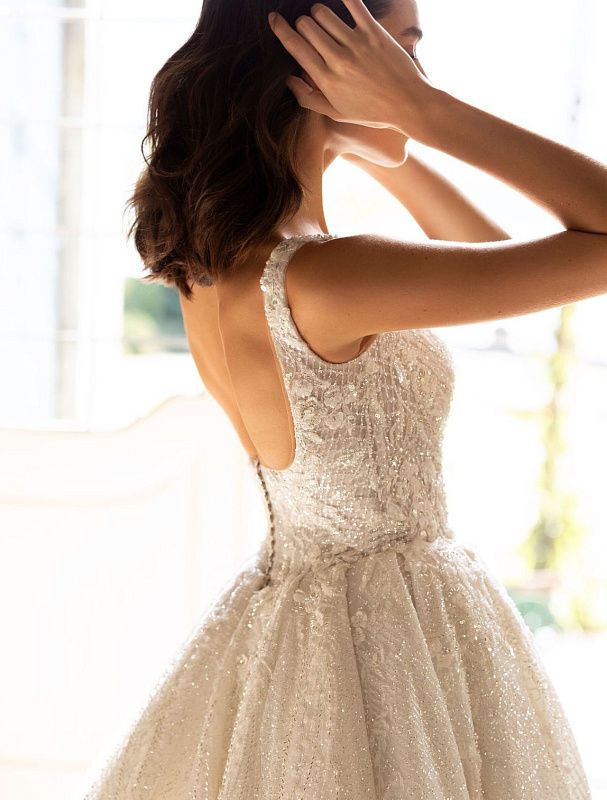 Amorous White Wedding Dress