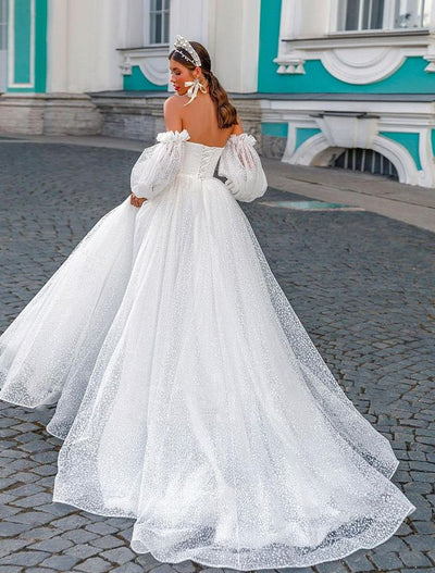Dramatic Strapless White Wedding Dress