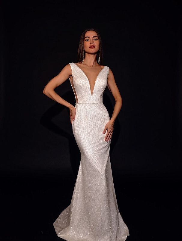 Erotic A-Line Deep V Neck White Wedding Dress