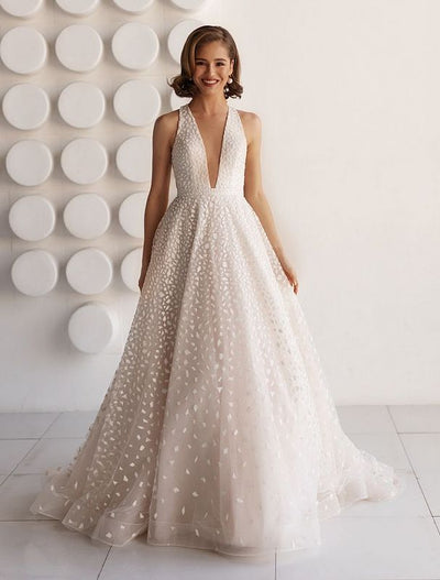 Captivating White Wedding Dress