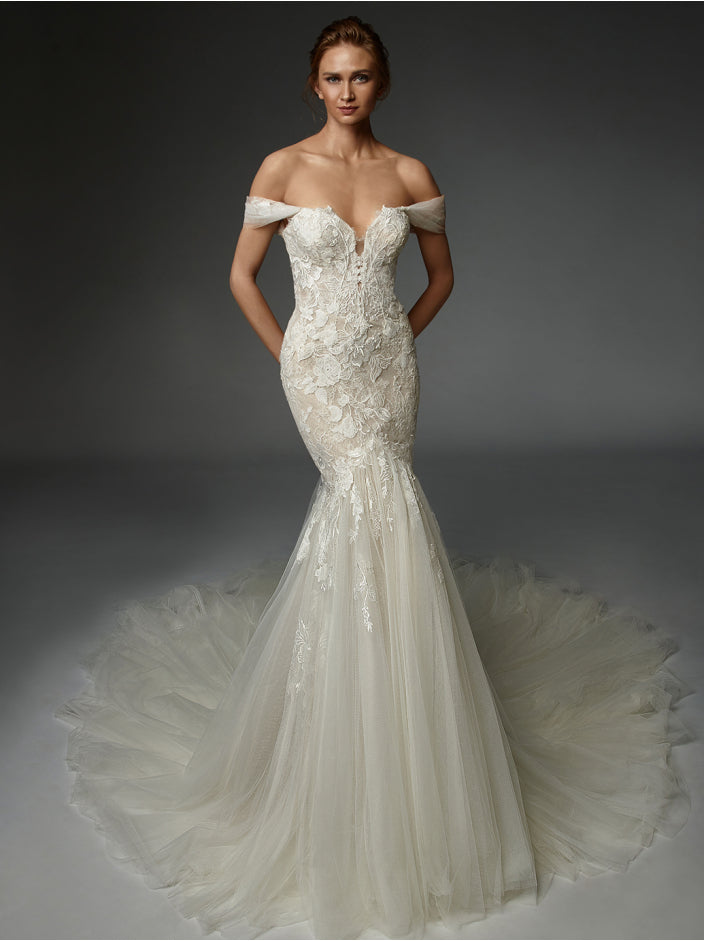 Conspicuous White Wedding Dress