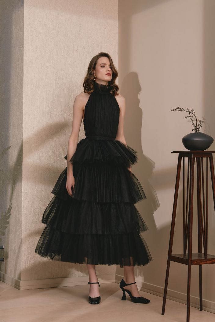 Black Halter Neck Tie Up frilled Evening Dress | Evening Dress M / Black Black Halter Neck Tie Up frilled Evening Dress | Evening Dress M / Black