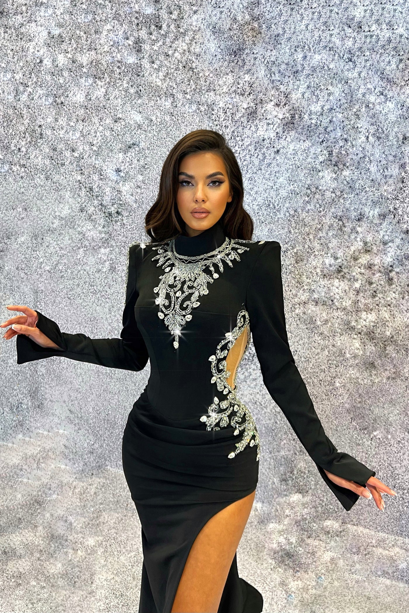 luxury black dress Elegant Long Lace Sleeveless Prom Dresses Long Slit Online Make a stunning entrance in this elegant long sleeve evening gown that epitomizes timeless sophistication Luxury Black Mermaid Evening Dress