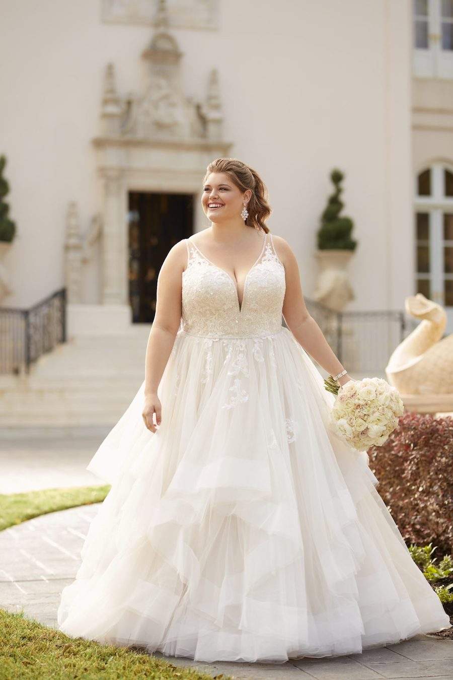 Empire Plus Size Wedding Gown-A-line,Classic Elegant Gowns,Royal Wedding Dresses,White